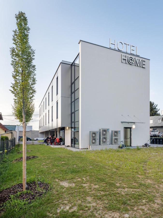 Hotel At Home - Late Arrival Self Check In Graz Exterior photo